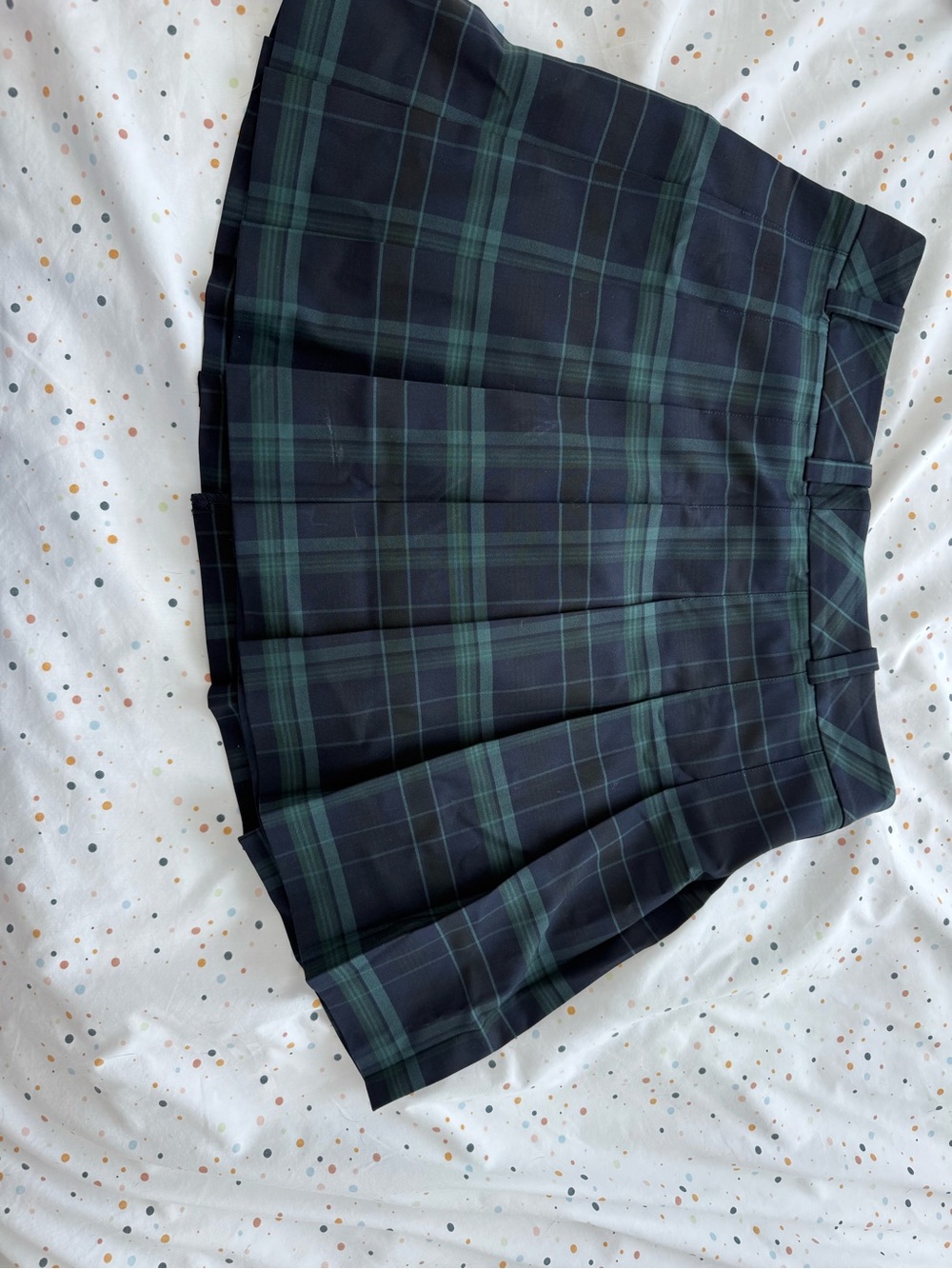 Aritzia Sunday Best Black and Dark Green Plaid Pleated Mini Skirt